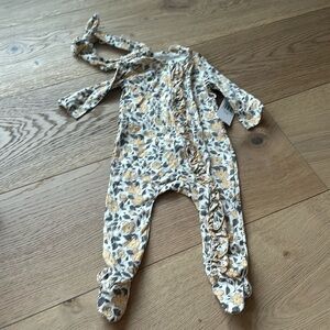 Jessica Simpson footie and headband 6/9m NWT